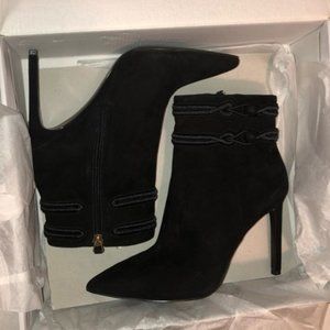 *BRAND NEW* Nine West Teresa Bootie